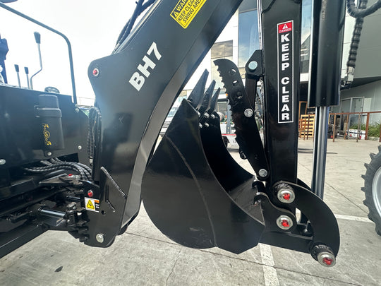 Backhoe BH-7