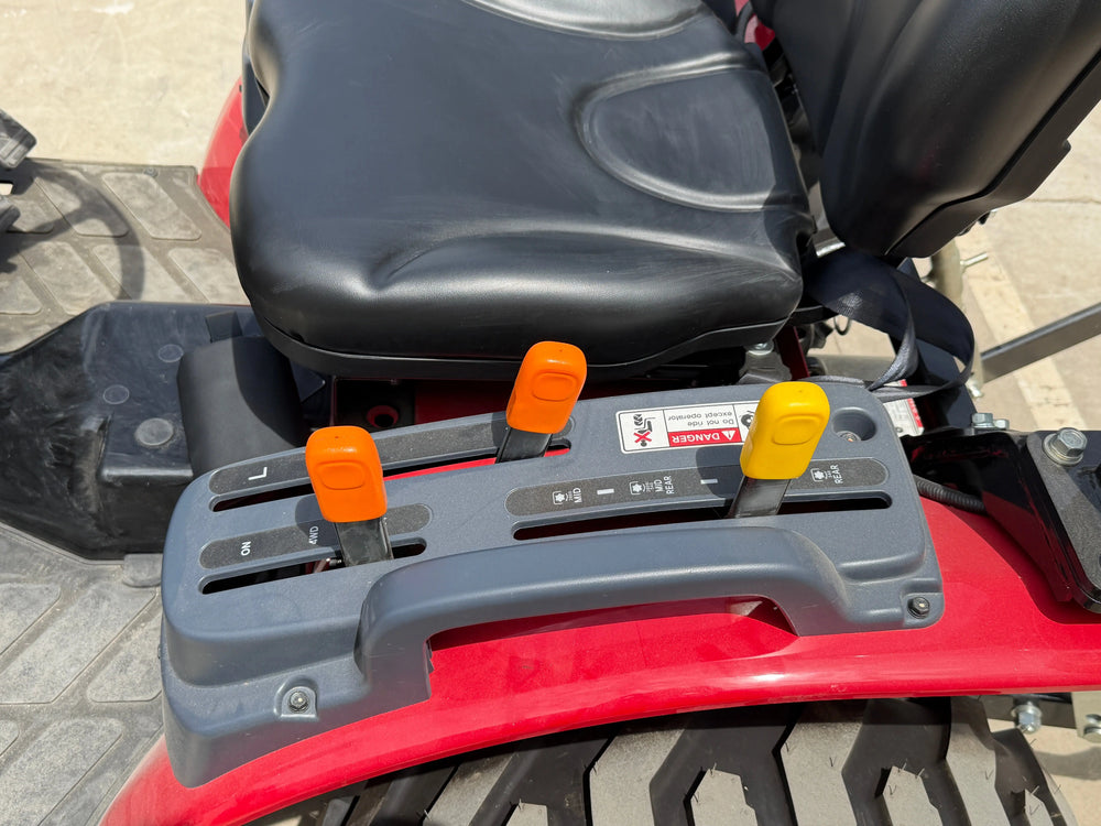 TYM TS25, 25hp Tractor with Front End Loader