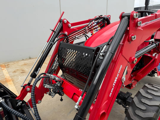 TYM T265, 25hp Tractor with Front end Loader