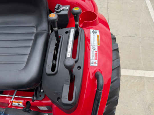 TYM T265, 25hp Tractor with Front end Loader