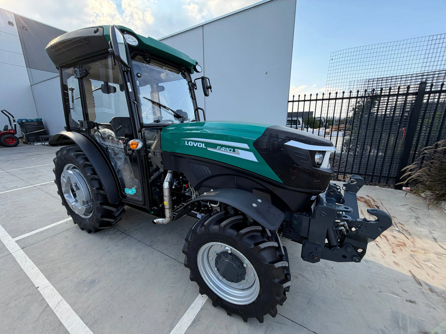 F4110 110hp Synchromech Sealed Cab with Front PTO and Linkage