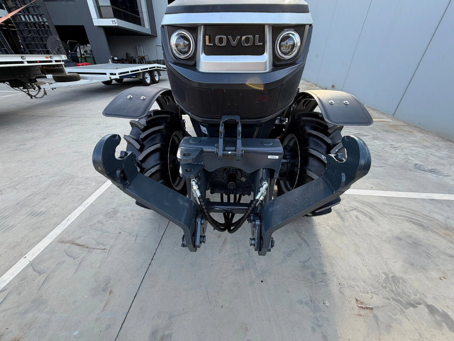 F4110 110hp Synchromech Sealed Cab with Front PTO and Linkage