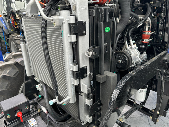 LOVOL P4100, 100hp Cabin