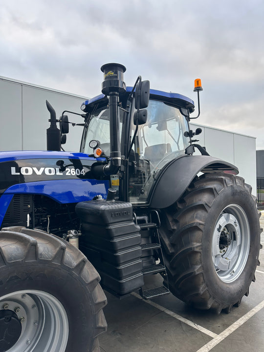 LOVOL M2604 TN, 260hp Cabin Tractor