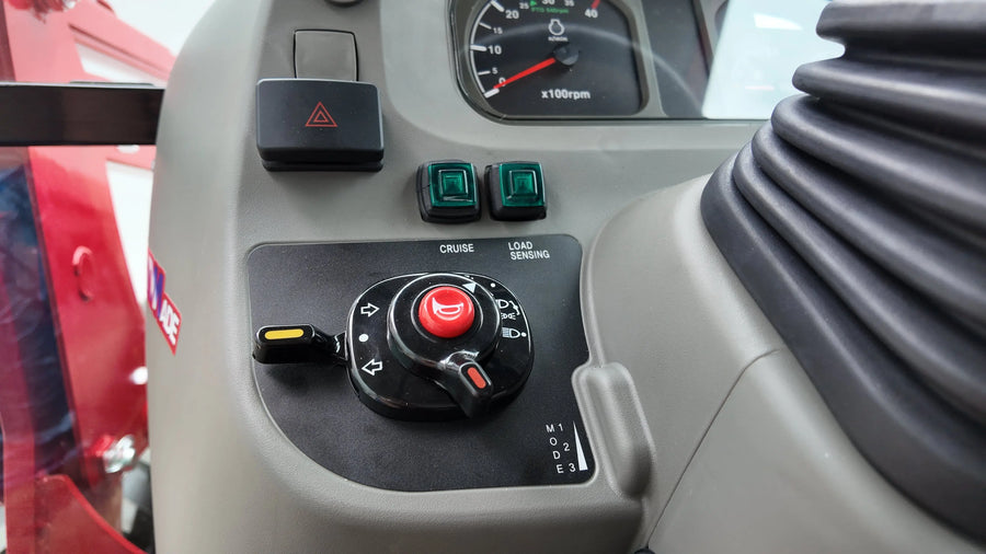 TYM  T503, 50hp Cabin