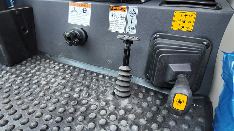 TYM  T503, 50hp Cabin