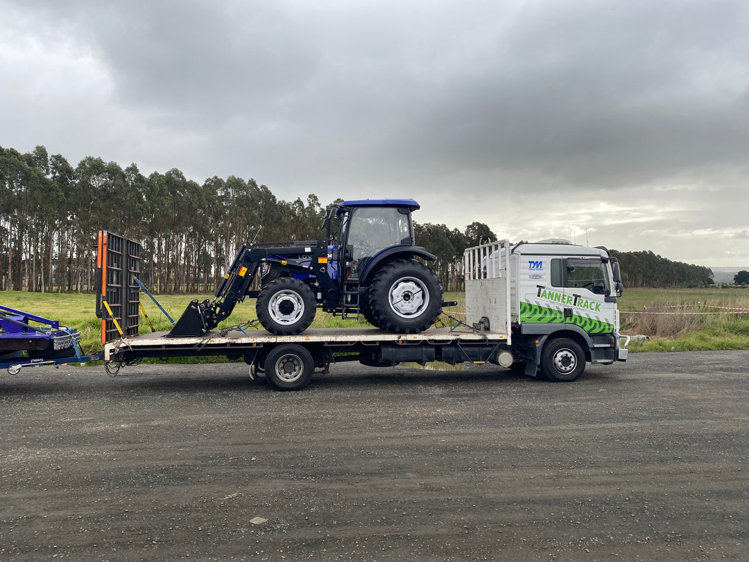 Lovol M1004, 100hp Cabin with 4in1 Loader