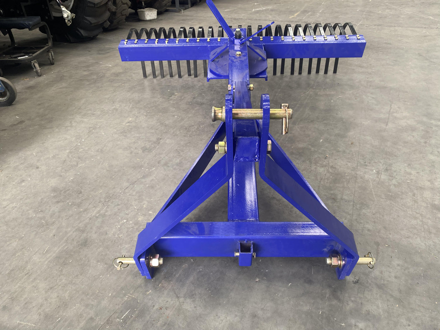 Stick Rake – Tannertrack Pty Ltd