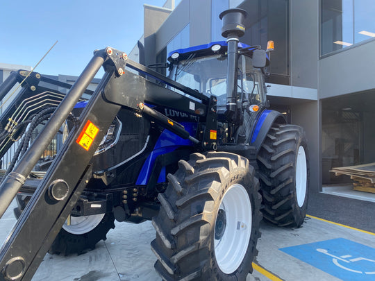 LOVOL M1504 TR, 150hp Cabin Tractor