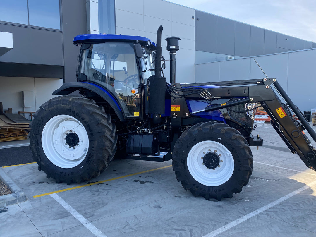 LOVOL M1504 TR, 150hp Cabin Tractor