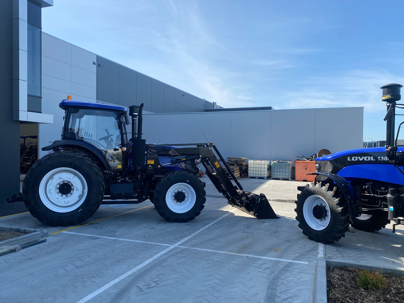 LOVOL M1504, 150hp Cabin Tractor