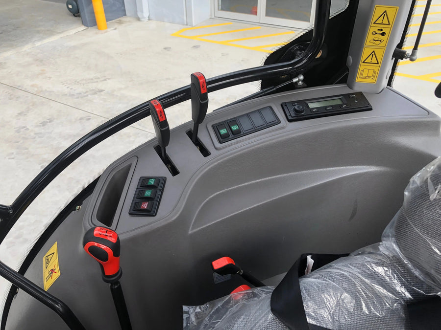 LOVOL M704 TB-3, 65hp Cabin Tractor with Front End Loader