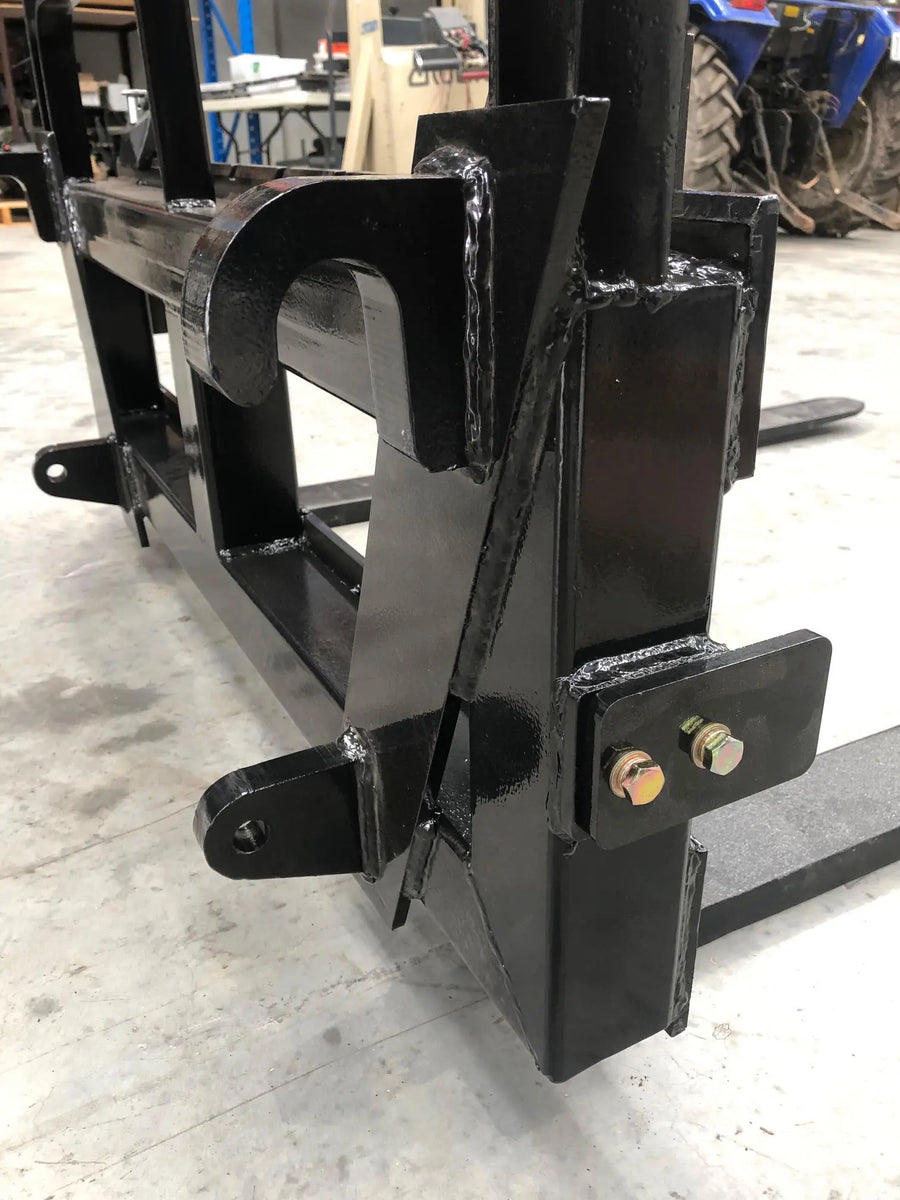 Euro Hitch Pallet Forks For Tractors